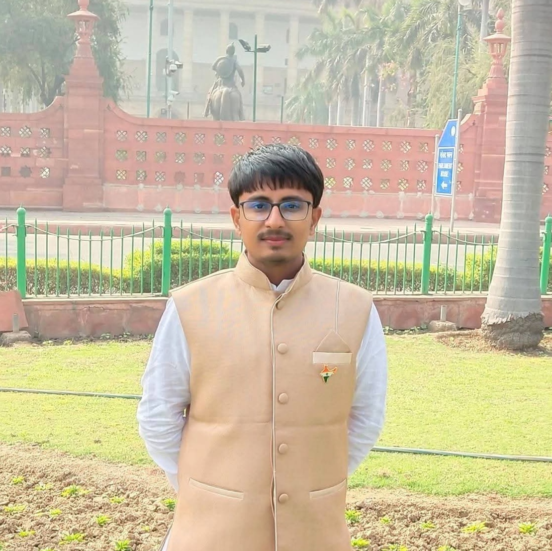 Shri Bhagyesh Prajapati